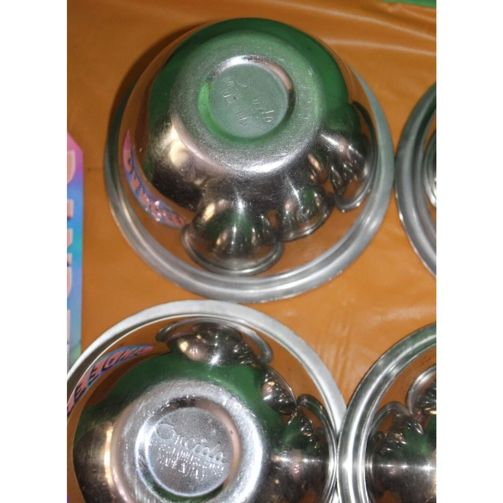 Vintage TWA Oneida 4 Piece Stainless Steel Serving Food Airline Bowls